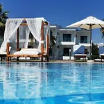 Kamari Beach