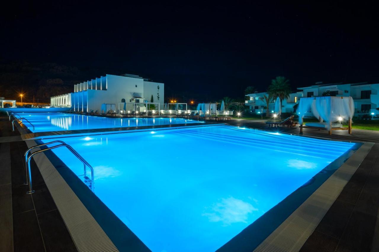 Hotel Kamari 4*