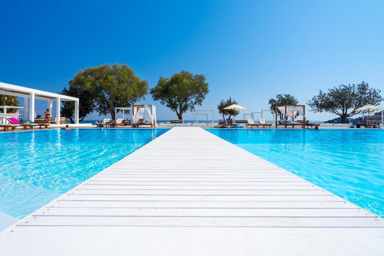 Hotel Kamari 4*
