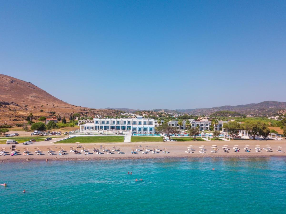 Kamari Hotell 4*